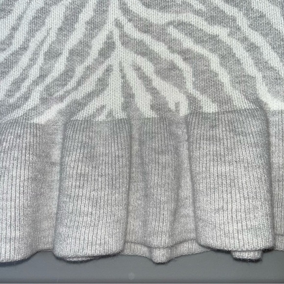 Anthropologie Dolan Zebra Animal Print Knit Ruffle Sweater Mini Skirt Sz Medium - Picture 4 of 9